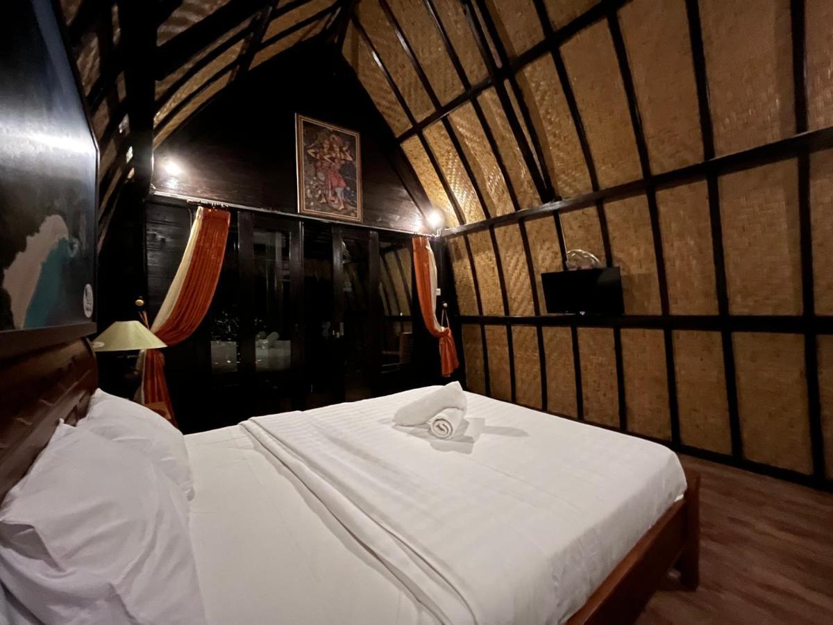 Holy Hills Bungalow Nusa Penida Batumadeg Extérieur photo