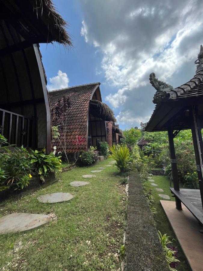Holy Hills Bungalow Nusa Penida Batumadeg Extérieur photo